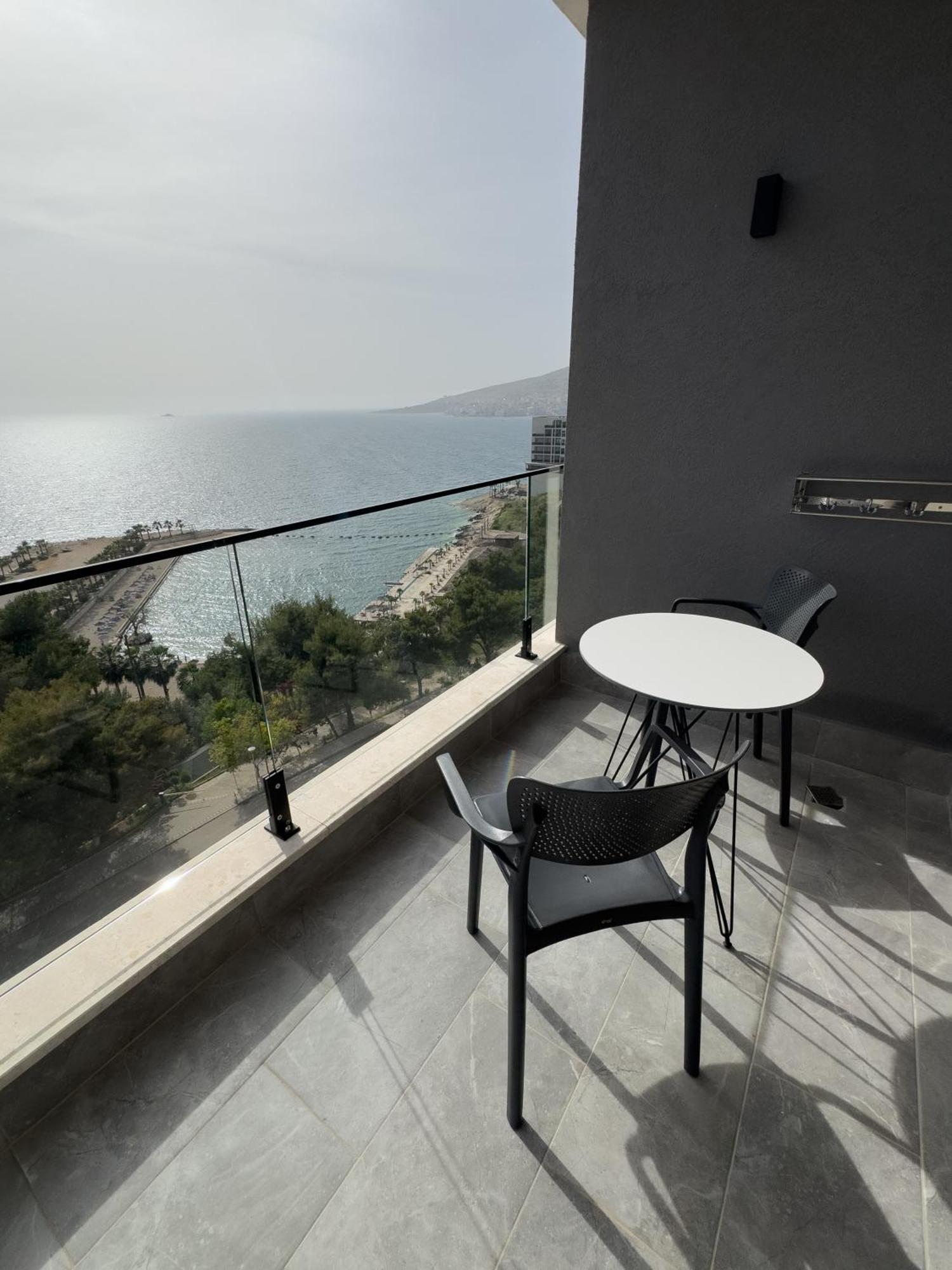 The Queen'S Lion Premium Hotel Sarande Exterior photo