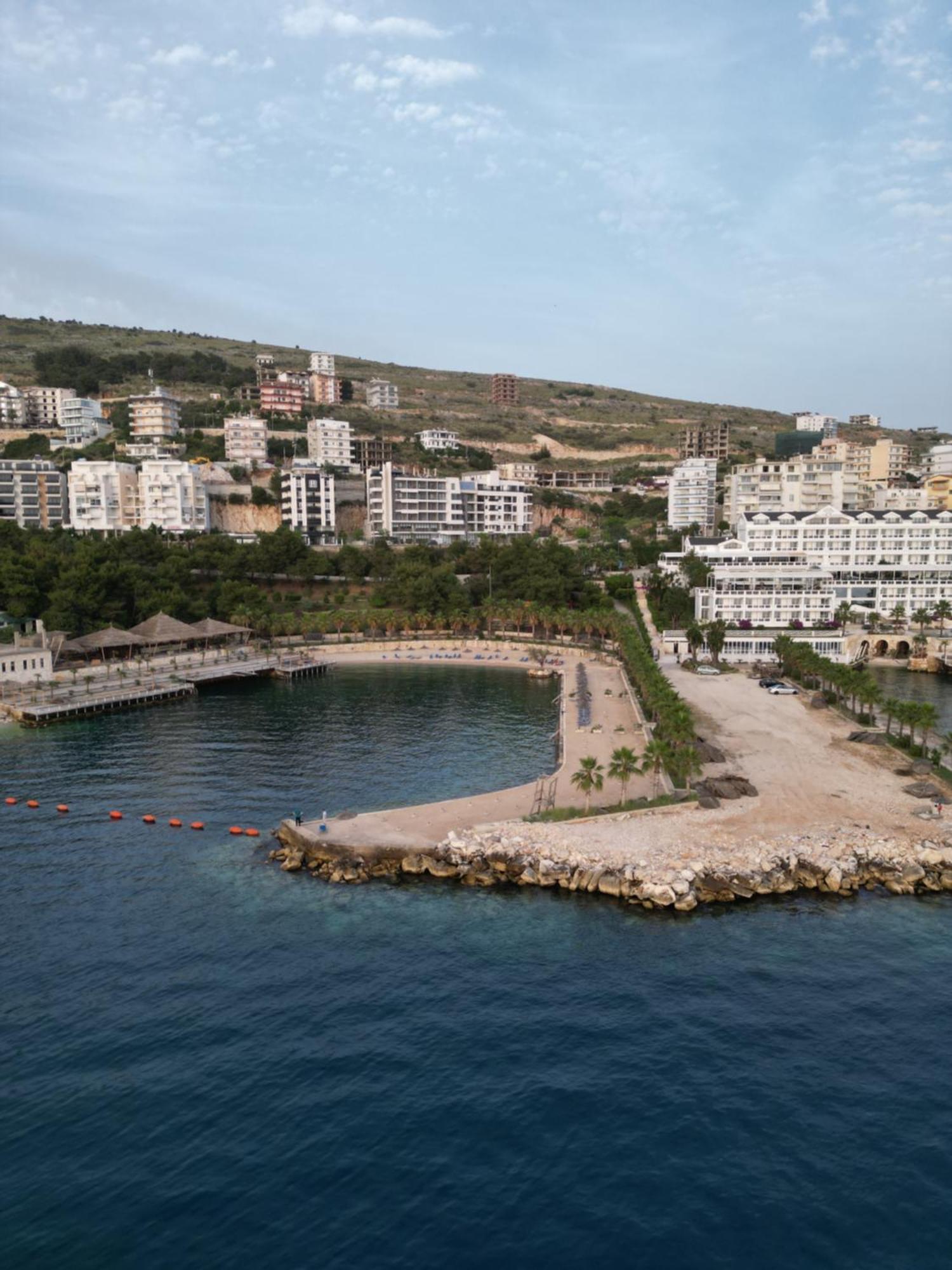 The Queen'S Lion Premium Hotel Sarande Exterior photo