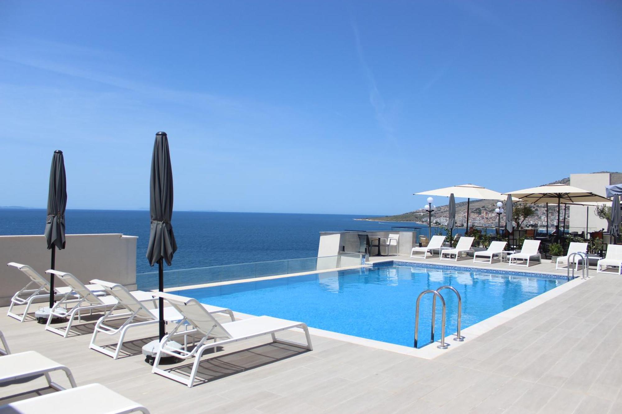 The Queen'S Lion Premium Hotel Sarande Exterior photo