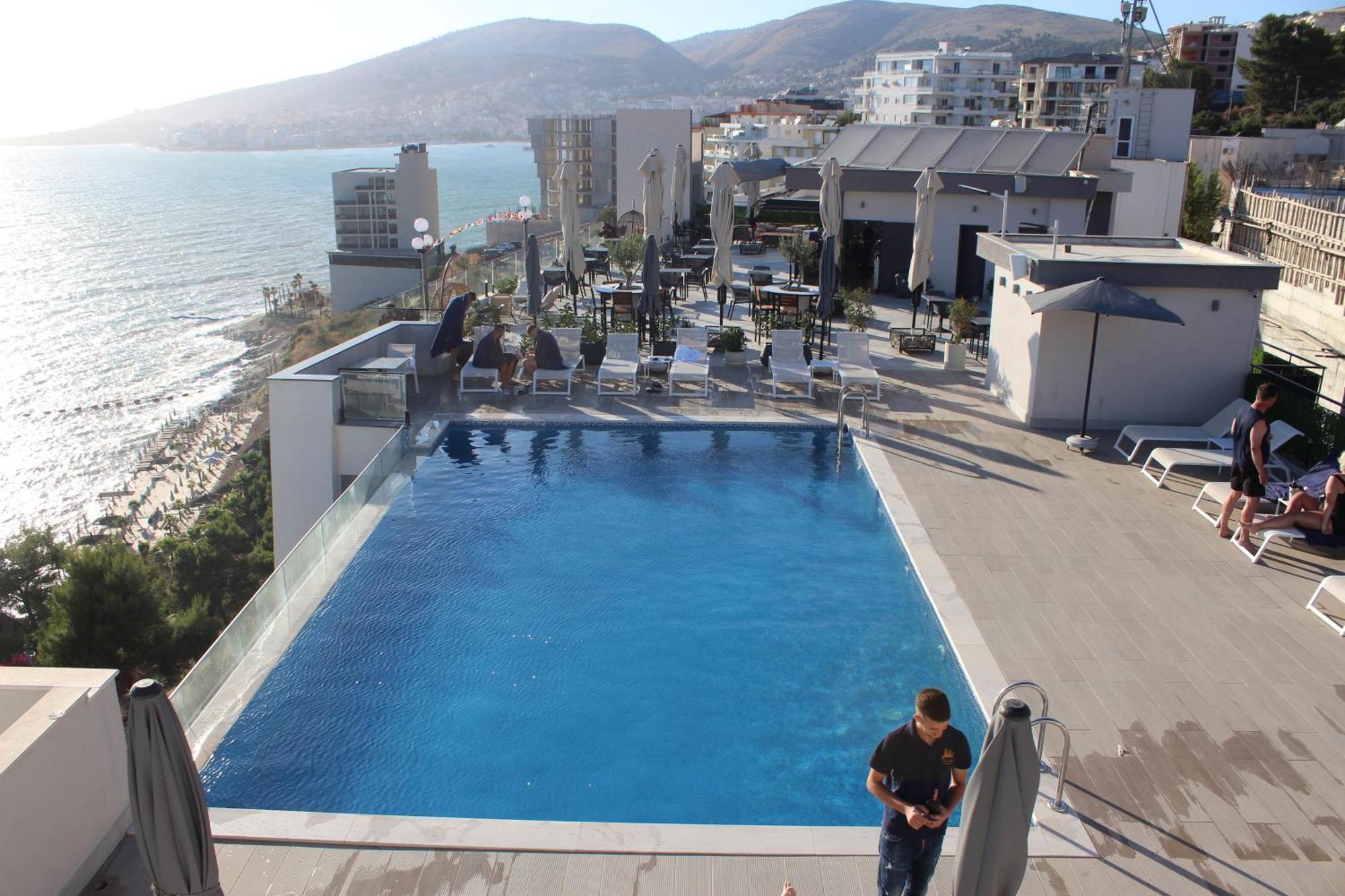 The Queen'S Lion Premium Hotel Sarande Exterior photo