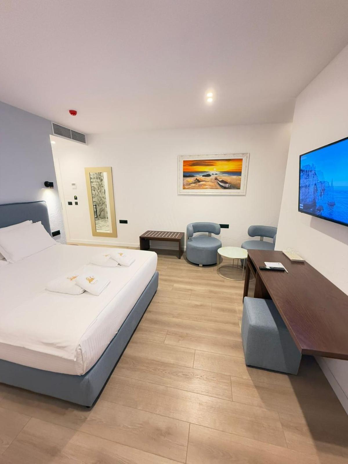The Queen'S Lion Premium Hotel Sarande Exterior photo